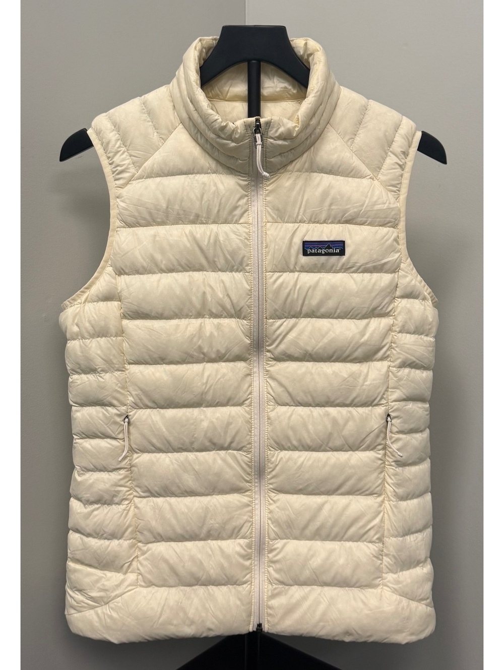 Patagonia Women’s Size Large Down Sweater SHELLS Vest Wool White Full Zip Jacket